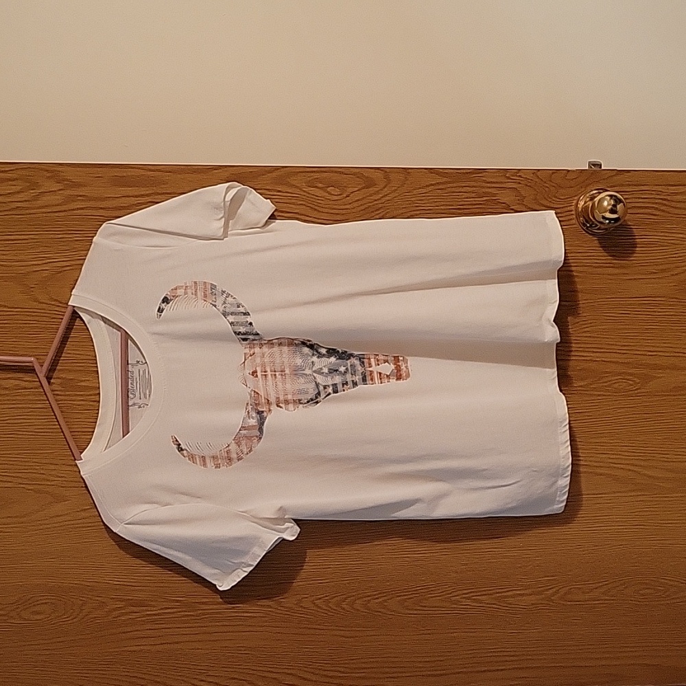 White Graphic T-Shirt with Bull Design